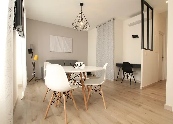 Appartement à 1 Chambre à Coucher